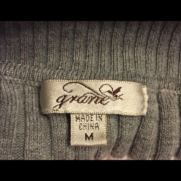 Grane Striped V-Neck Sweater - Picture 3 of 4